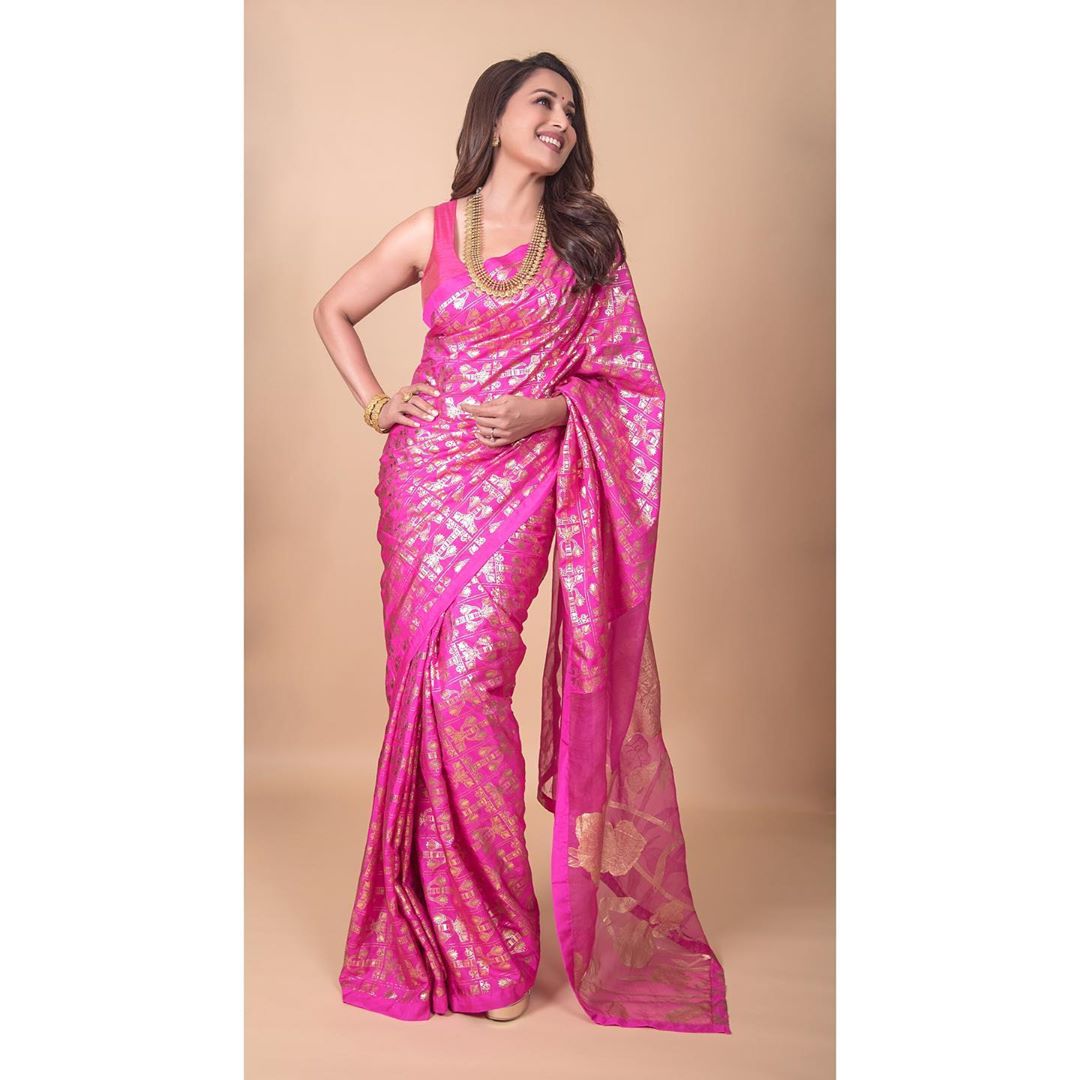 Shop unique Designer Dresses, Kurtas, Lehengas, Kanchipuram Sarees,  Pochampally Sarees,Cotton Sarees, Tops & Accessories | Designr.me